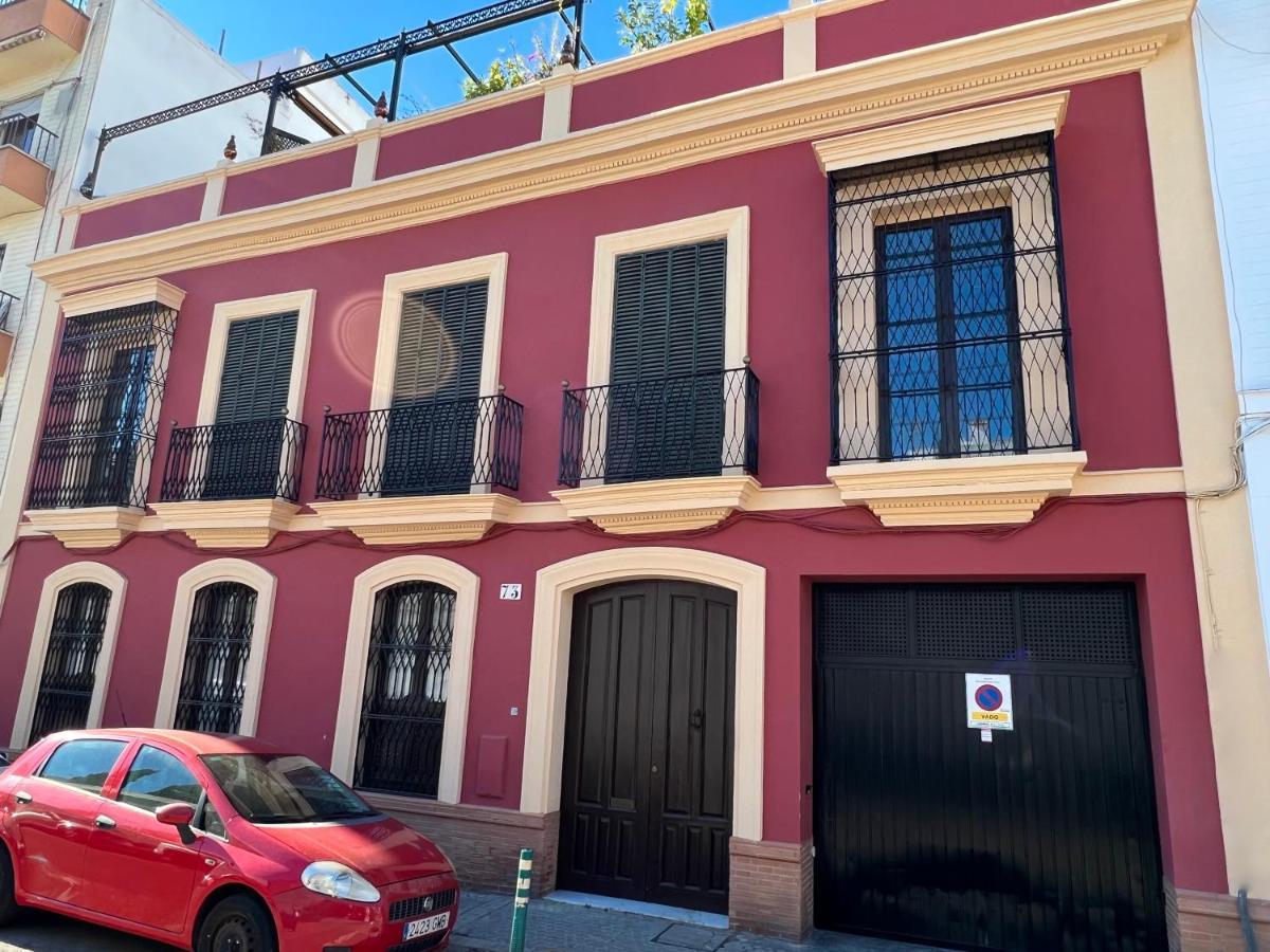 Teodosio Apartment FREE PARKING&CENTRAL AC Sevilha Exterior foto