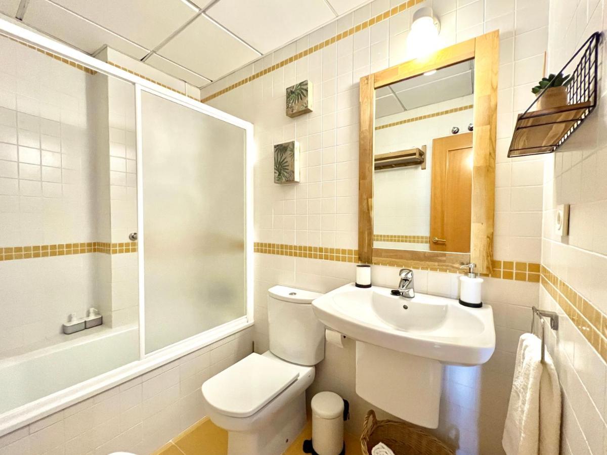 Teodosio Apartment FREE PARKING&CENTRAL AC Sevilha Exterior foto