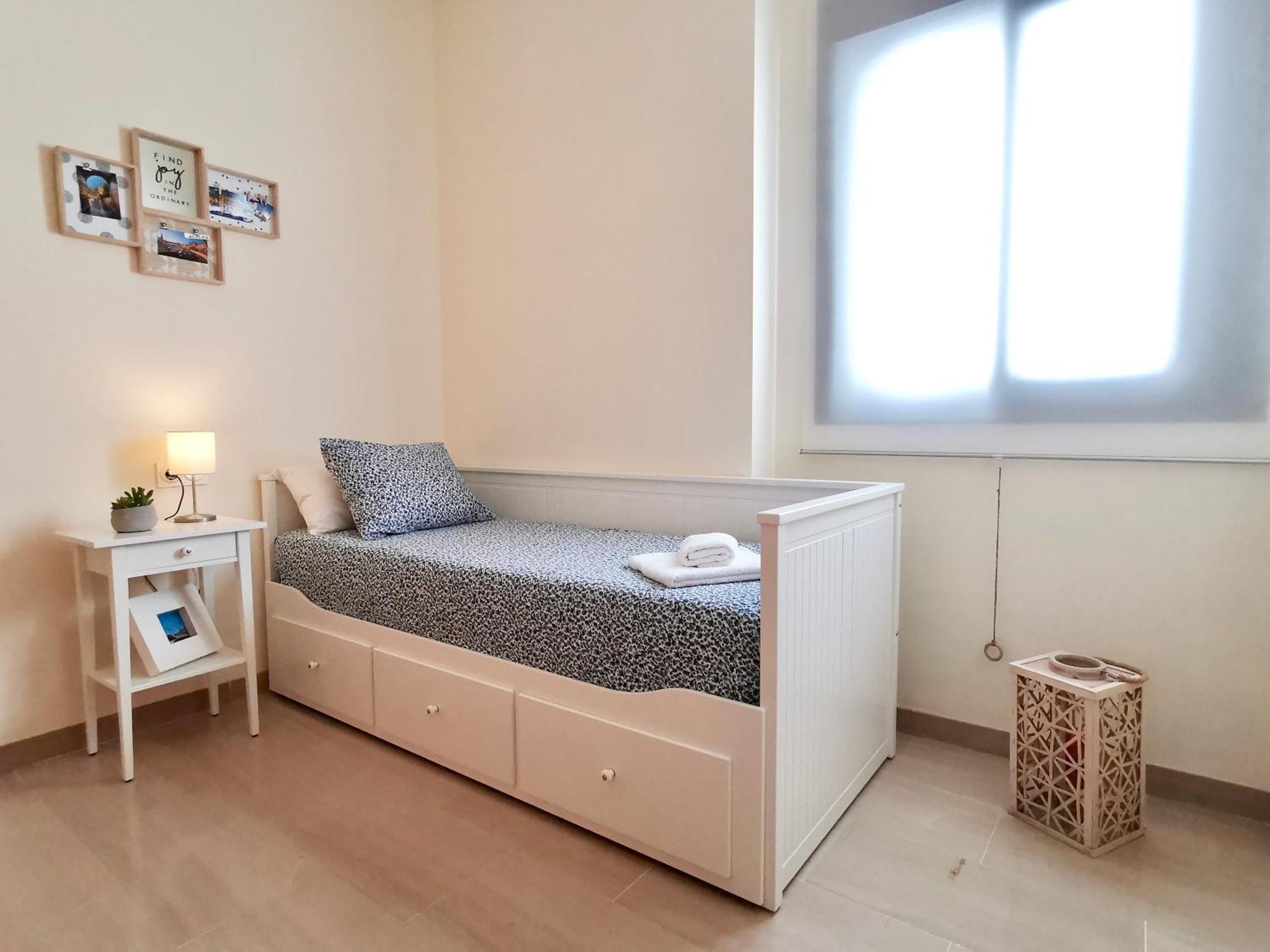 Teodosio Apartment FREE PARKING&CENTRAL AC Sevilha Exterior foto