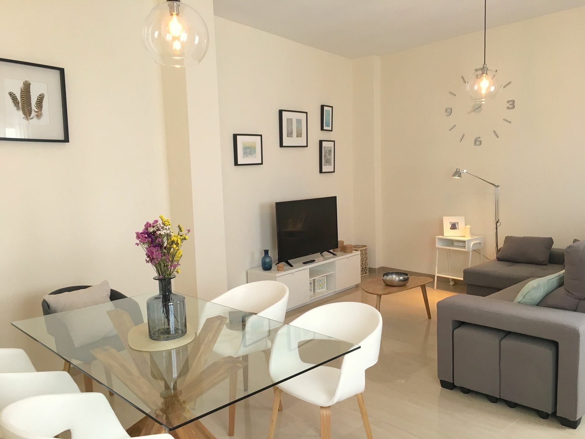 Teodosio Apartment FREE PARKING&CENTRAL AC Sevilha Exterior foto