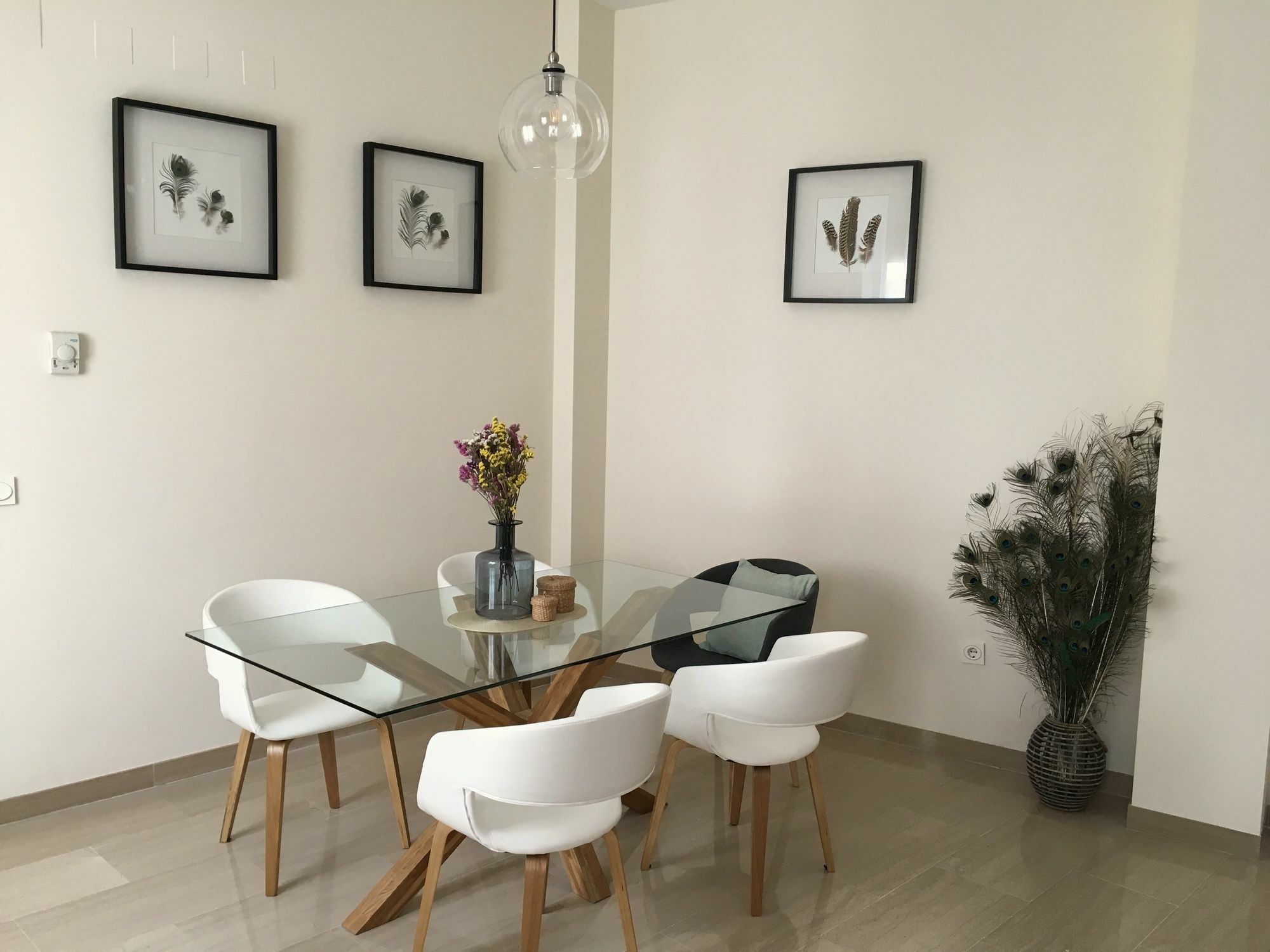 Teodosio Apartment FREE PARKING&CENTRAL AC Sevilha Exterior foto