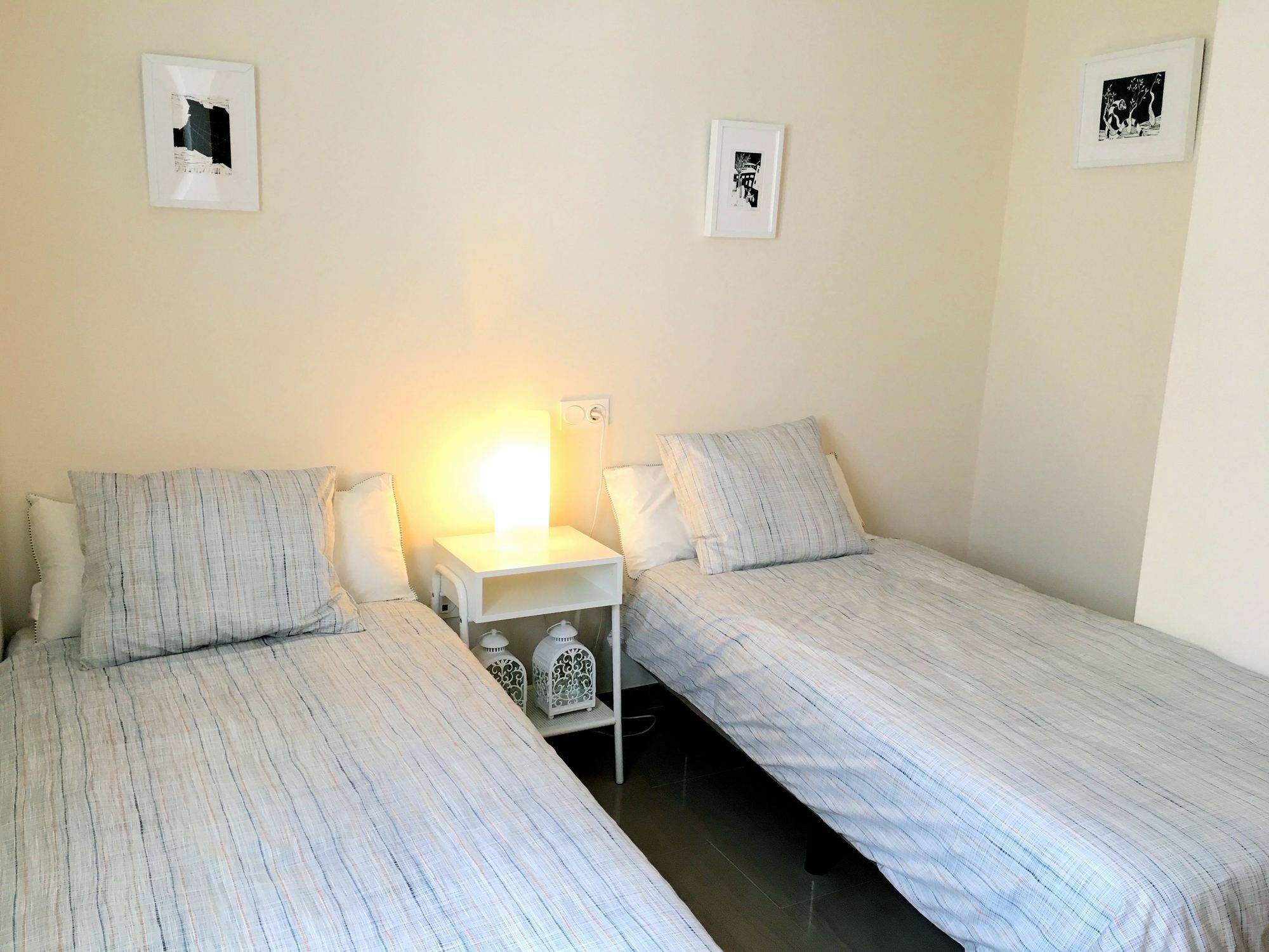 Teodosio Apartment FREE PARKING&CENTRAL AC Sevilha Exterior foto