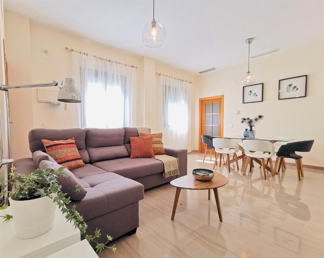 Teodosio Apartment FREE PARKING&CENTRAL AC Sevilha Exterior foto